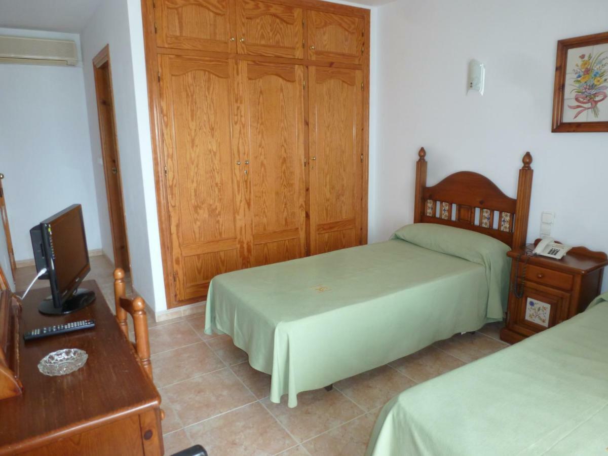 Hostal Cortes Garrucha Exterior foto